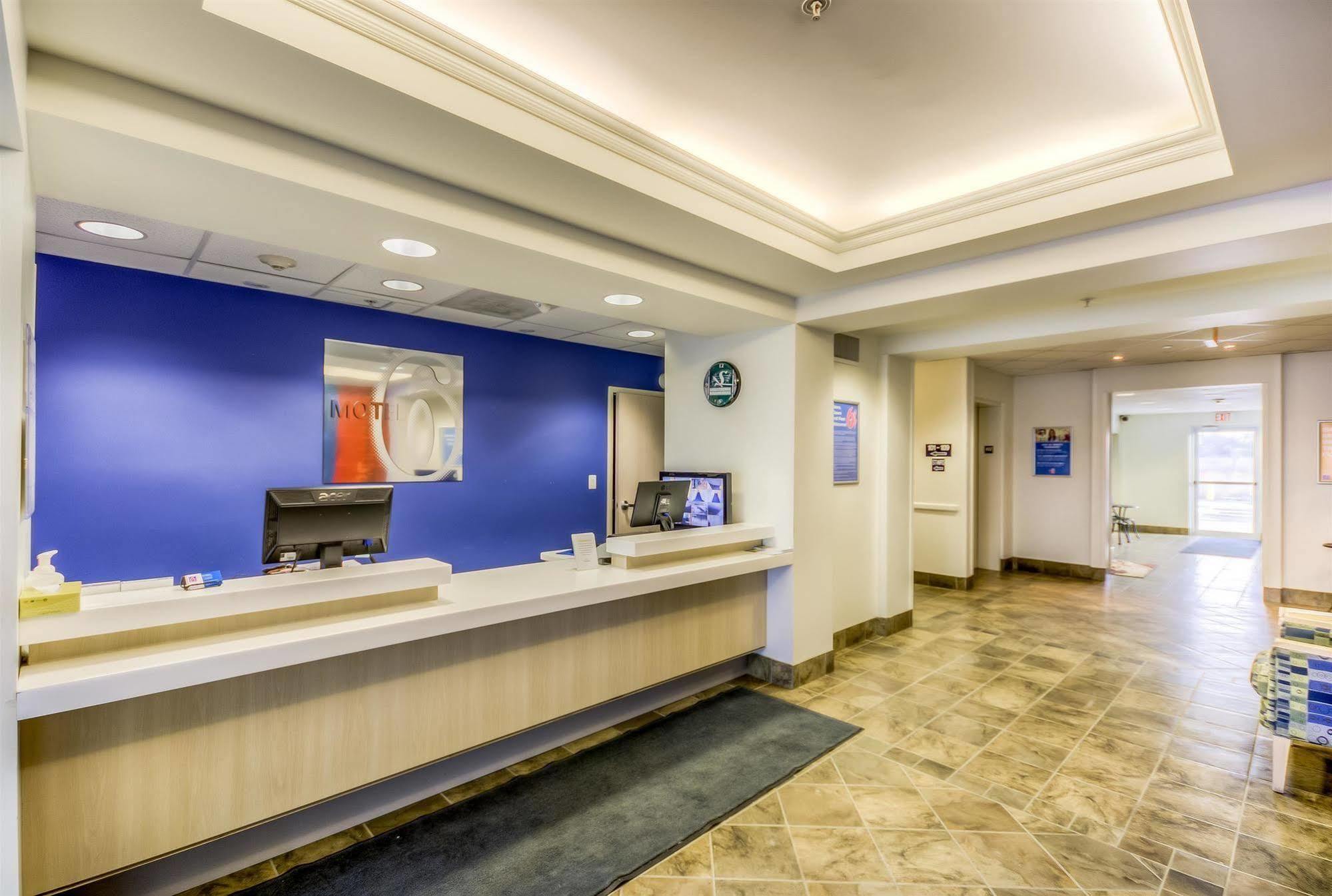 Motel 6-Estevan, Sk Экстерьер фото
